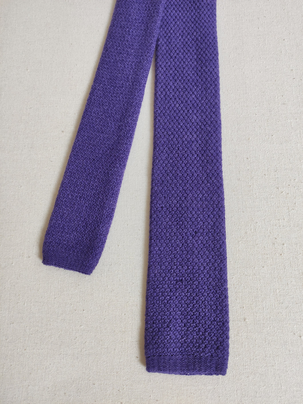 Rosa & Teixeira cravate violette à bout carré 100% cachemire