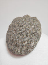 Carica l&#39;immagine nel visualizzatore di Gallery, Harris Tweed casquette tweed plate en pure laine 55
