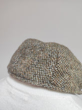 Carica l&#39;immagine nel visualizzatore di Gallery, Harris Tweed casquette tweed plate en pure laine 55
