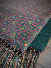 Charger l&#39;image dans la galerie, Foulard vintage double face en cachemire laine et soie
