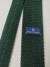 Charger l&#39;image dans la galerie, Franco Bassi cravate verte en tricot de soie Made in Italy

