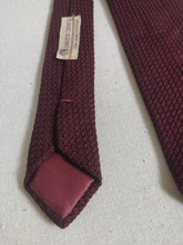 Charger l&#39;image dans la galerie, Davide Cenci cravate vintage en grenadine de soie bordeaux Made in Italy
