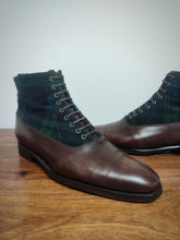 Carica l&#39;immagine nel visualizzatore di Gallery, Septième Largeur bottines tartan Balmoral en cuir de veau marron patiné 7,5 UK/41,5 FR
