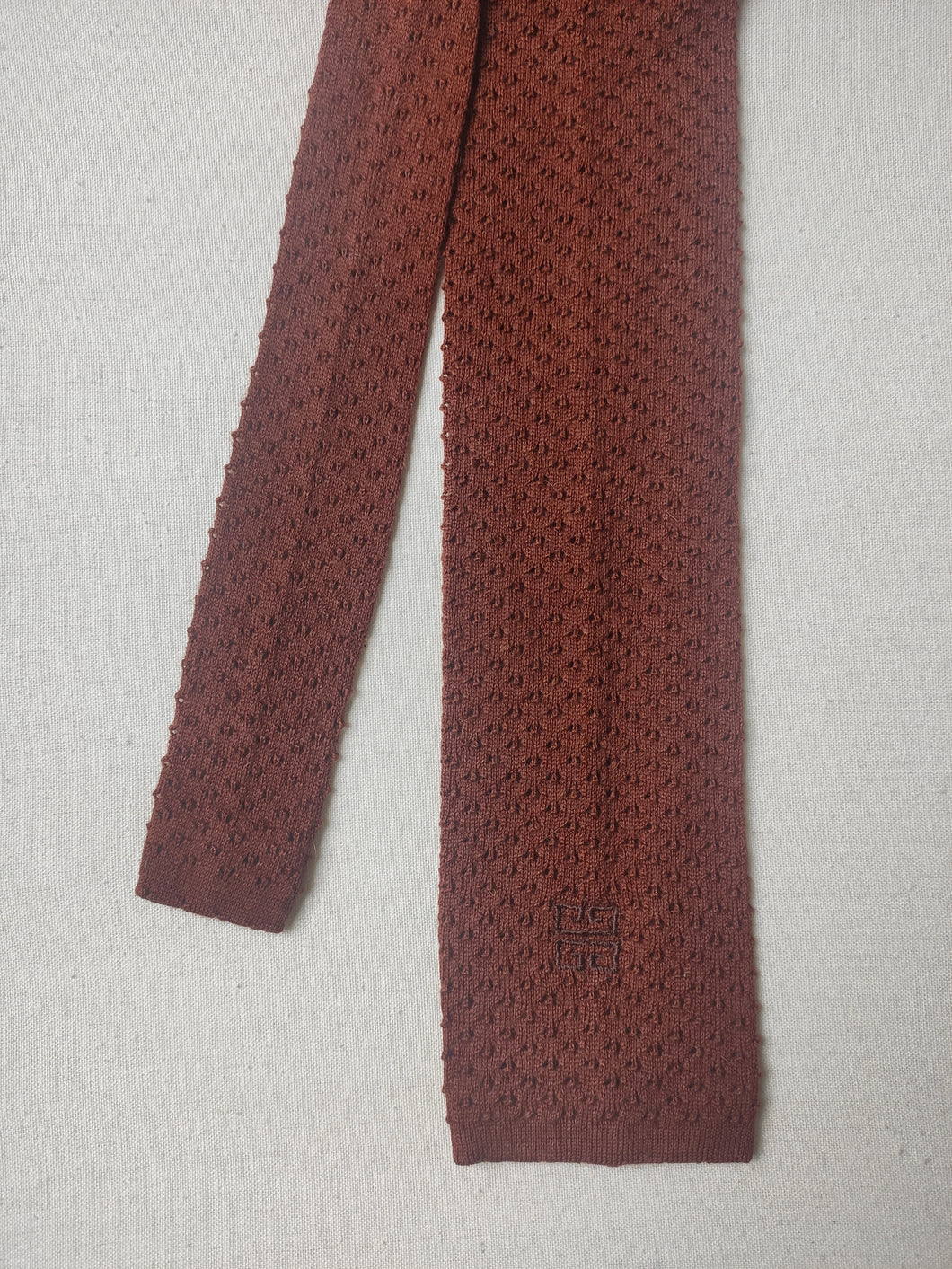 Givenchy Gentleman Paris cravate maille vintage 100% laine terracotta