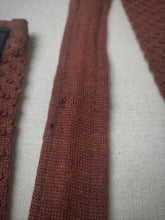 Afbeelding in Gallery-weergave laden, Givenchy Gentleman Paris cravate maille vintage 100% laine terracotta
