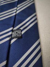 Afbeelding in Gallery-weergave laden, Rosati Roma cravate club en soie Made in England

