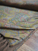 Afbeelding in Gallery-weergave laden, Grande écharpe marron vintage double face en laine et soie à motif paisley
