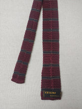 Afbeelding in Gallery-weergave laden, Cravate bordeaux vintage Cellini en tricot de soie Made in Italy
