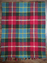 Afbeelding in Gallery-weergave laden, Drake&#39;s écharpe tartan 100% lambswool Made in Scotland
