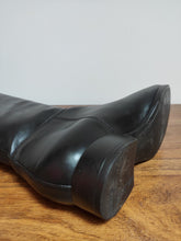 Afbeelding in Gallery-weergave laden, Santoni bottes cavalières en cuir lisse noir Made in Italy 36,5 FR
