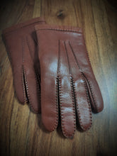 Carica l&#39;immagine nel visualizzatore di Gallery, Gants vintage en cuir lisse marron T. 8,5
