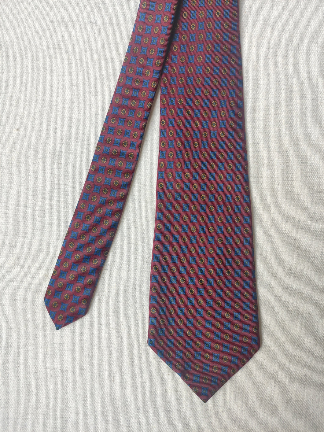 Berteil Paris cravate vintage bordeaux en soie à motif géométrique Made in England