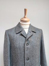Carica l&#39;immagine nel visualizzatore di Gallery, Manteau vintage à chevrons en pure laine vierge 48
