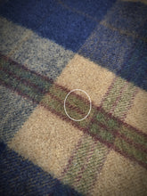 Charger l&#39;image dans la galerie, Drake&#39;s grande écharpe à carreaux en laine et cachemire Made in Scotland
