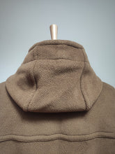 Afbeelding in Gallery-weergave laden, Old England Paris manteau duffle-coat femme marron noisette 42 FR / 14 UK
