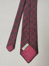 Carica l&#39;immagine nel visualizzatore di Gallery, De Paz Bologna cravate vintage rouge en soie Made in Italy
