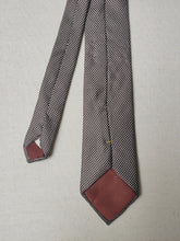Carica l&#39;immagine nel visualizzatore di Gallery, Cravate marron vintage à pois 100% soie
