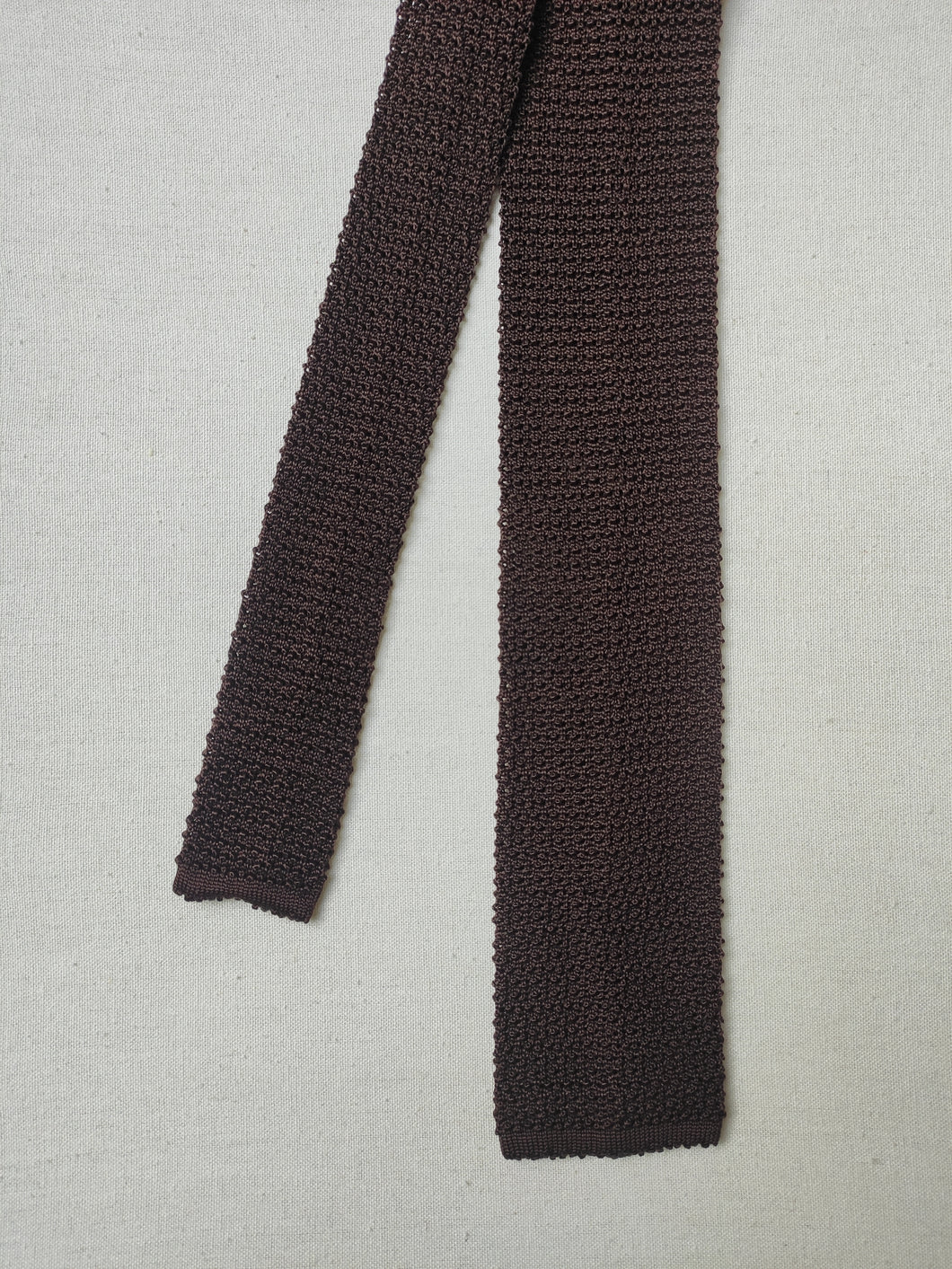 Cravate vintage marron  en tricot de soie Made in Italy