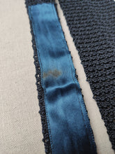 Charger l&#39;image dans la galerie, Personality Milano cravate marine vintage en tricot de soie
