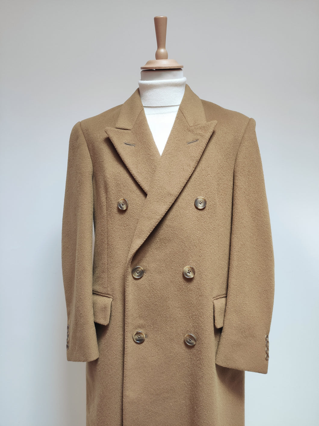 Aquascutum X Rosa & Teixeira manteau beige croisé en laine vierge M