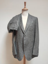 Charger l&#39;image dans la galerie, Suitsupply costume gris en laine soie et lin E.Thomas Taille 48/50
