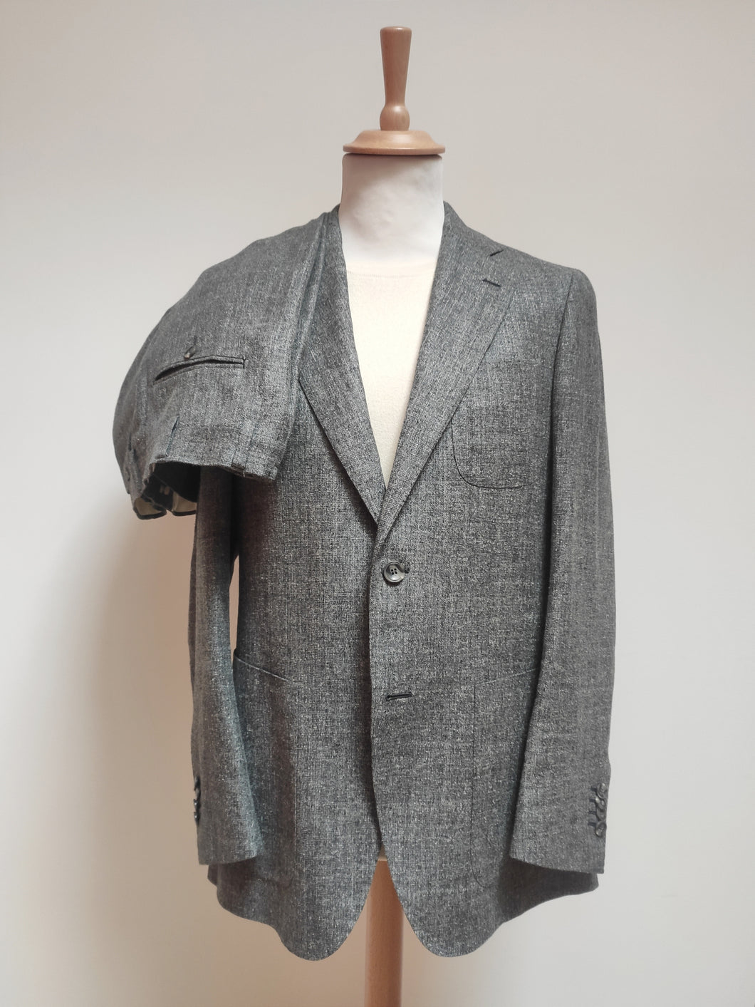 Suitsupply costume gris en laine soie et lin E.Thomas Taille 48/50