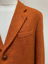 Carica l&#39;immagine nel visualizzatore di Gallery, Harris Tweed X Jodhpur Galeries Lafayette blazer vintage en pure laine vierge 52
