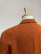 Carica l&#39;immagine nel visualizzatore di Gallery, Harris Tweed X Jodhpur Galeries Lafayette blazer vintage en pure laine vierge 52
